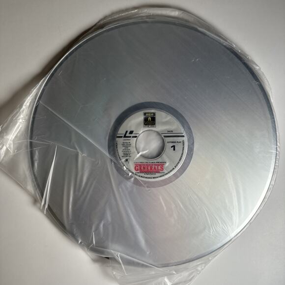 The Night of the Generals LaserDisc, Peter O'Toole Omar Sharif - Picture 3 of 4